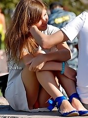 17 pictures - Upskirt sniper gallery