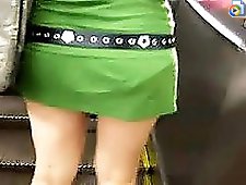 4 movies - She's got really priceless treasure under her skirt. Hurry up to watch the vids