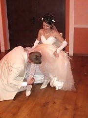 10 pictures - Naughty Brides upskirt photos