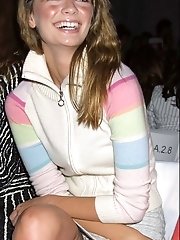 8 pictures - celebrity upskirt nipslip pictures
