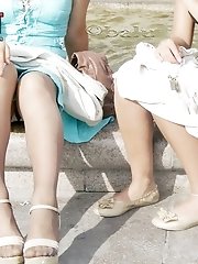 12 pictures - Extremely seductive milf upskirt