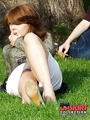 12 pictures - Pretty girls filmed with upskirt spy cam