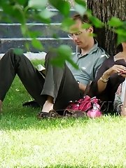 12 pictures - Beautiful girls in spy upskirt pics