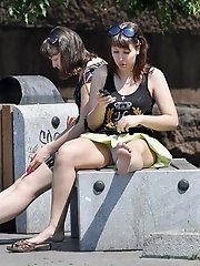 5 pictures - Upskirt sniper gallery