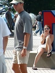 12 pictures - Voyeur upskirt gallery