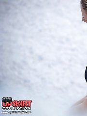 12 pictures - Bikini sex pics of enticing chicks