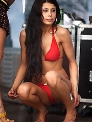 8 pictures - bike show upskort pic gallery