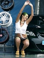 8 pictures - bike show upskort pic gallery
