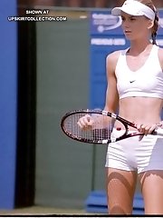12 pictures - Cameltoe upskirt gallery