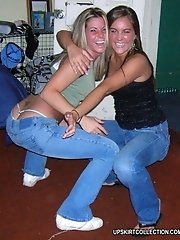 15 pictures - Merry gadgets are eager to bend over in tight jeans
