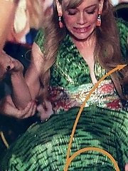 8 pictures - celebrity upskirt ass pics