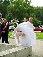 10 pictures - Naughty Brides upskirt photos