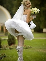 9 pictures - Set of Beautiful Bride Spreading