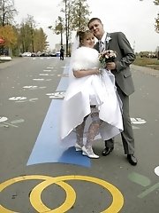 10 pictures - Naughty Brides upskirt photos