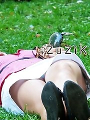 12 pictures - Blonde hotties in denim upskirt pics