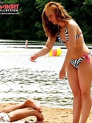 12 pictures - Star looking girls on bikini shots