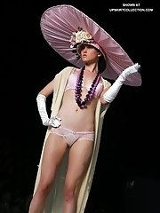 12 pictures - Cameltoe upskirt gallery
