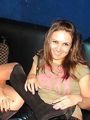 8 pictures - pantyhose panties up skirt foto