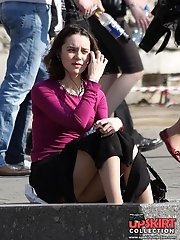 12 pictures - Naked pussy upskirt spotted on the beach