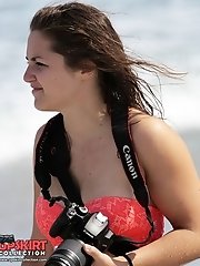 12 pictures - Bikini pussy spread for adult games