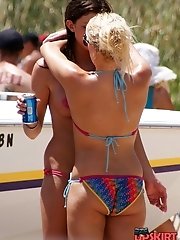 12 pictures - Horny girls modeling sexy bikinis