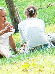 12 pictures - Mind-blowing spy upskirt pictures