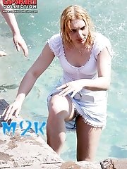 12 pictures - Juicy outdoor upskirt pictures