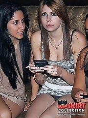 12 pictures - Steamy no panty up skirt compilation