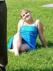 12 pictures - Hot upskirts and sexy babes
