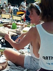 10 pictures - Downblouse Shots upskirt pictures