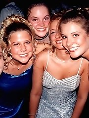 10 pictures - Downblouse Shots upskirt pictures