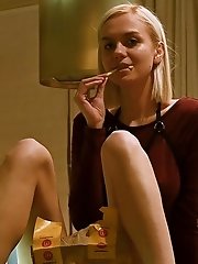 4 pictures - "Lana Lane Bonus Sauce Vid"