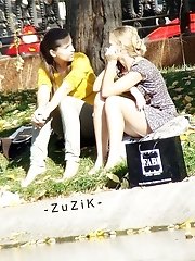 12 pictures - Hot photographer's sitting upskirt