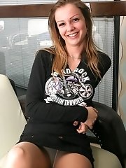 5 pictures - Upskirt sniper gallery