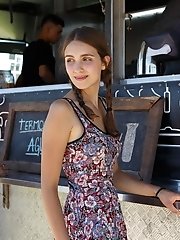 8 pictures - "Zoe Aguilar Sputnik Mi Amor"