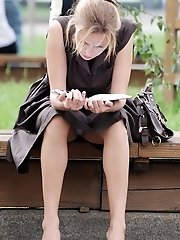 8 pictures - real cheerleader upskirt picture gallery