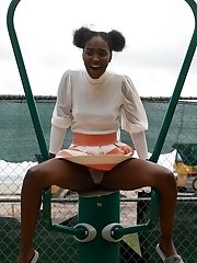 8 pictures - Kelsey Jones Miami Pies