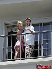 20 pictures - Britney Spears upskirt voyeur free photo gallery