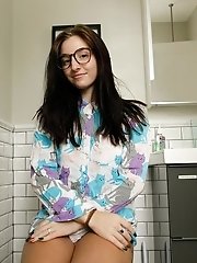 8 pictures - Sasha Apex Reads Heinlein