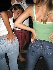 12 pictures - Women in tight jeans posing sexy firm butts in hot shots