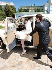 10 pictures - Naughty Brides upskirt photos