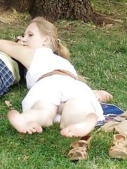 12 pictures - Exciting spy upskirt photos
