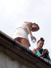 12 pictures - Exciting spy upskirt photos