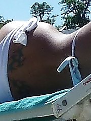 12 pictures - Such erotic posing of bikini girls