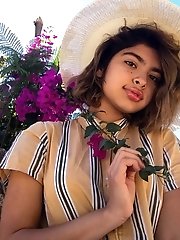 8 pictures - "Hazel Heart Them Apples"