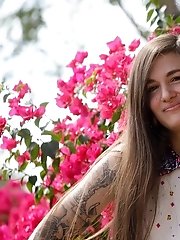 8 pictures - "Luna Lovely I Married a Pornstar"