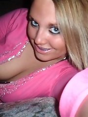 7 pictures - Sucking babe?s tits peeping out from top