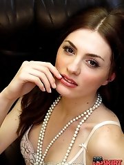 12 pictures - Sexy chick's lingerie pictures