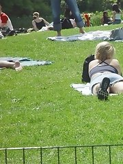 12 pictures - Women's upskirt at the park. Hot up skirt pictures
