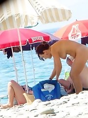12 pictures - Amateur well shaped nudists action